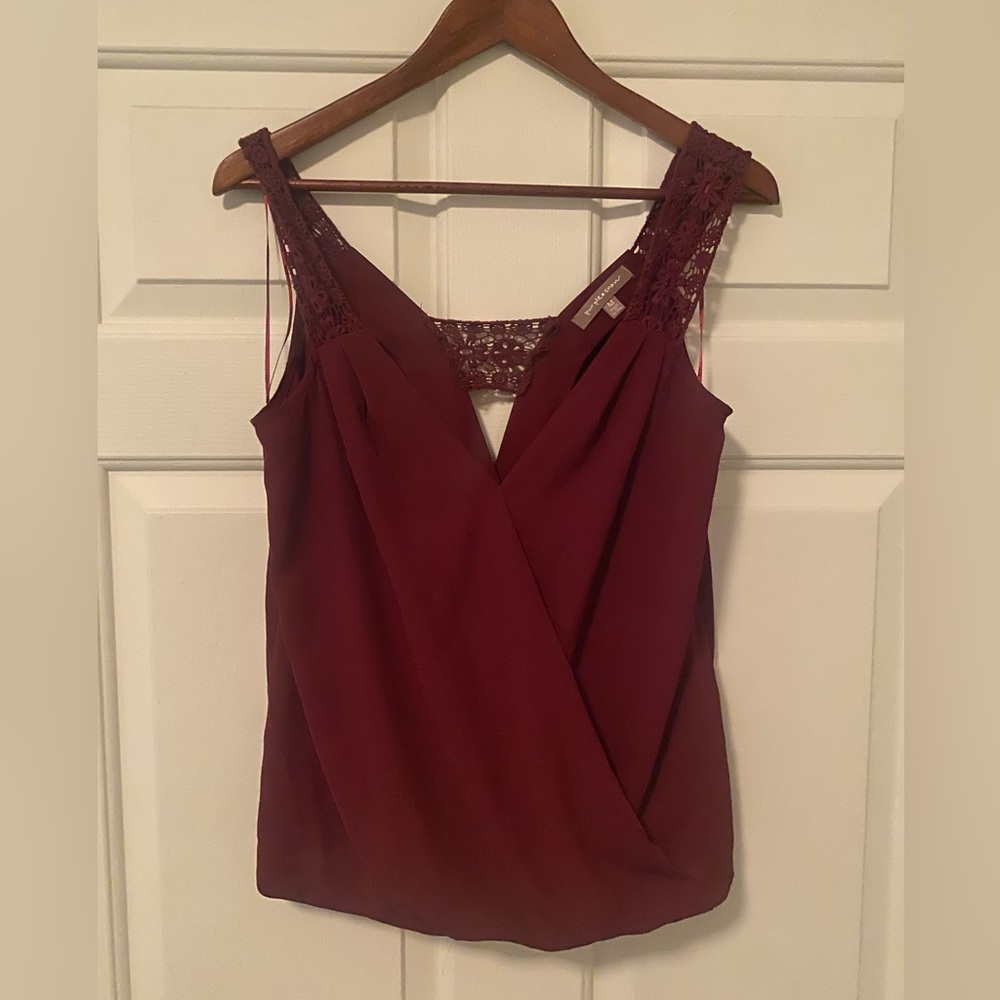 Purple Snow , size med, women burgundy blouse, like new